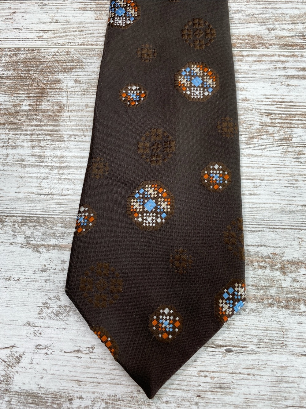 Vintage 70s Oleg Cassini Wide Tie Brown Mod Geometric Disco Necktie 4.25”